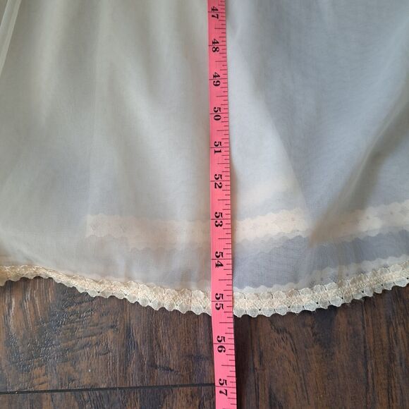 Vintage Vanity Fair Sz 32 Long Double Chiffon Robe & Sheer Lace  Romantic Flowy - Picture 15 of 16